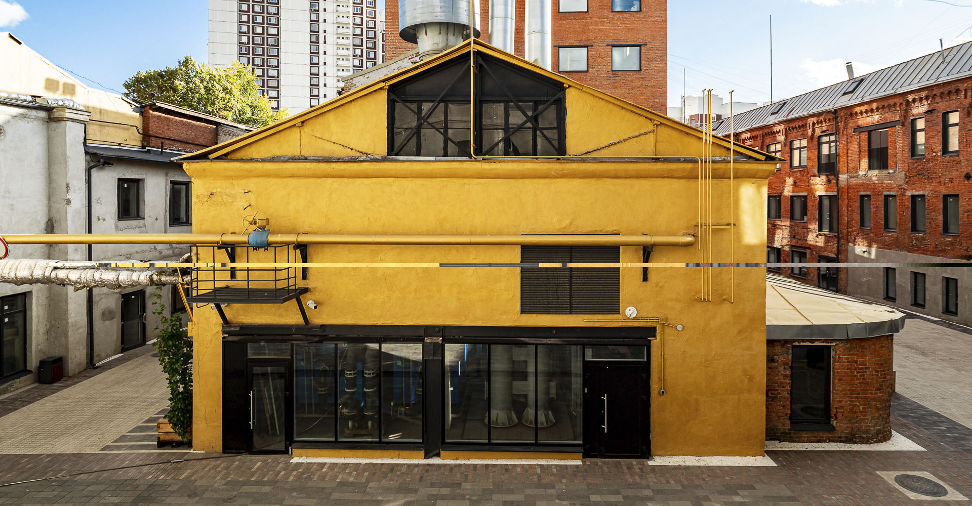 Котельная, которую не прячут: золото и стекло в центре Москвы